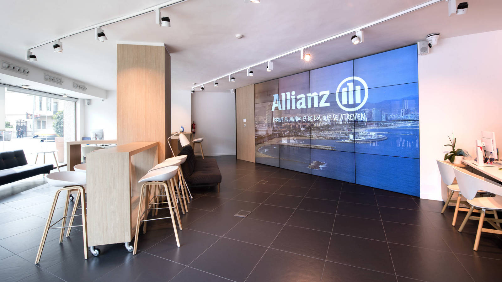 Allianz